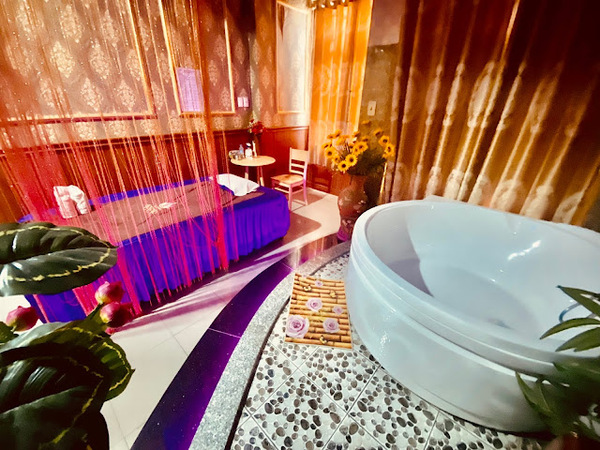 Massage Nguyễn Như Uyên rất thuận tiện đi lại 