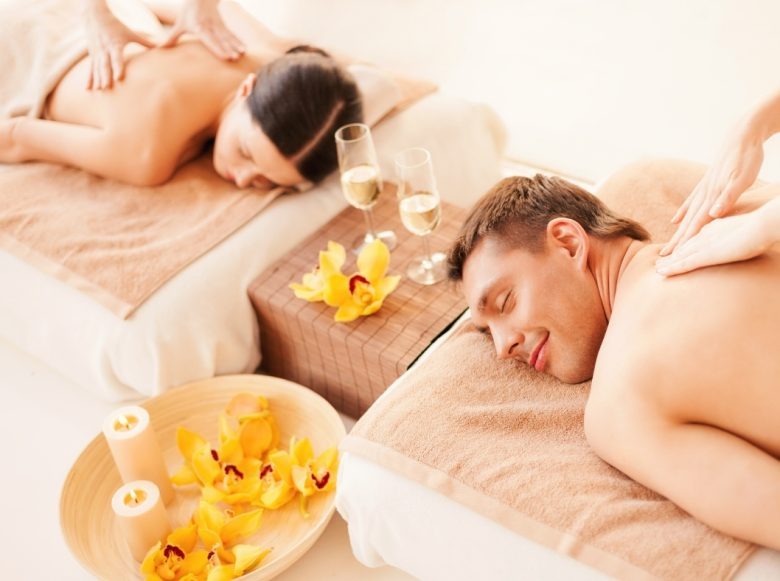 massage cặp đôi