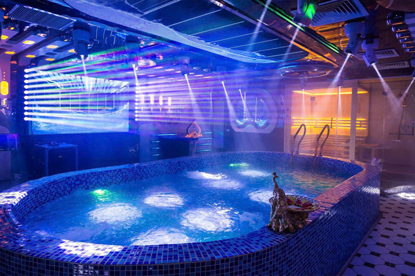 Dịch vụ phòng pool sang trọng cho nhóm